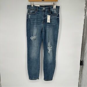 NEW Judy Blue Medium Wash High Waisted Slim Fit Distressed Jeans 11/30